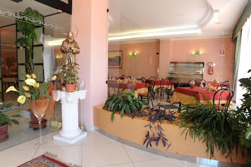 Hotel Garden San Giovanni Rotondo Extérieur photo